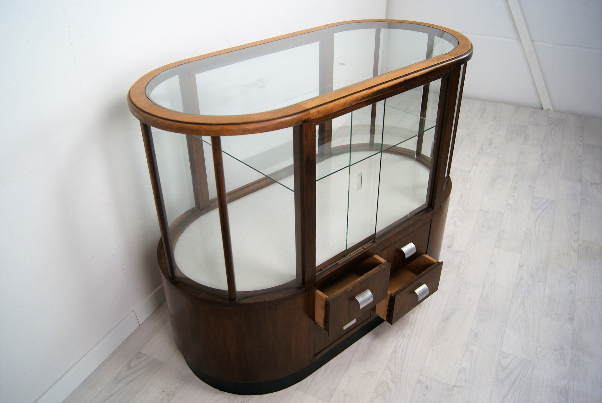 Apotheker-Vitrine-1930-antik Apotheker-Vitrine-1930-antik