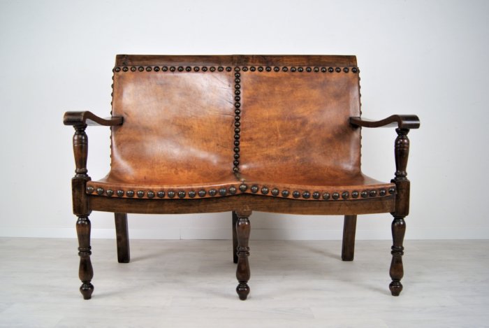Antike Spanische Leder Sitzbank von 1880