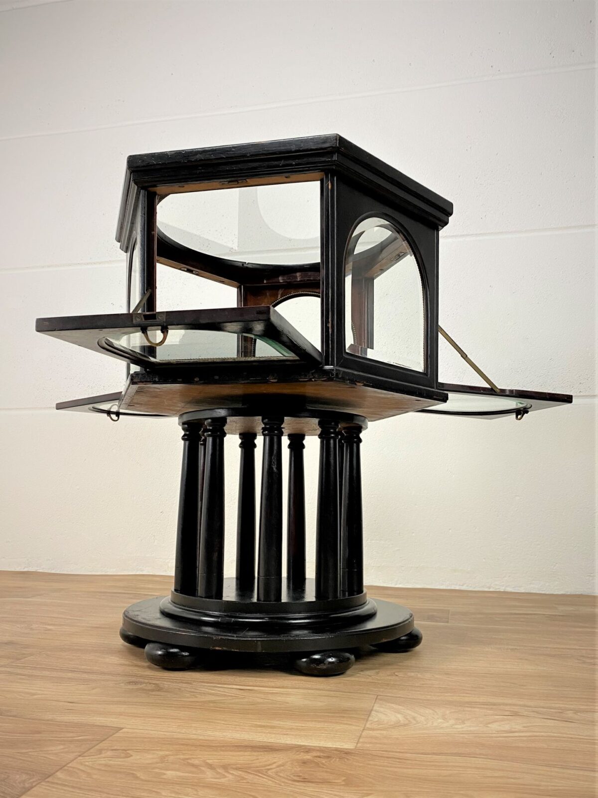 Antike Bar Weinregal Vitrine Kommode 19. Jh. Antike Bar Weinregal Vitrine Kommode 19. Jh.