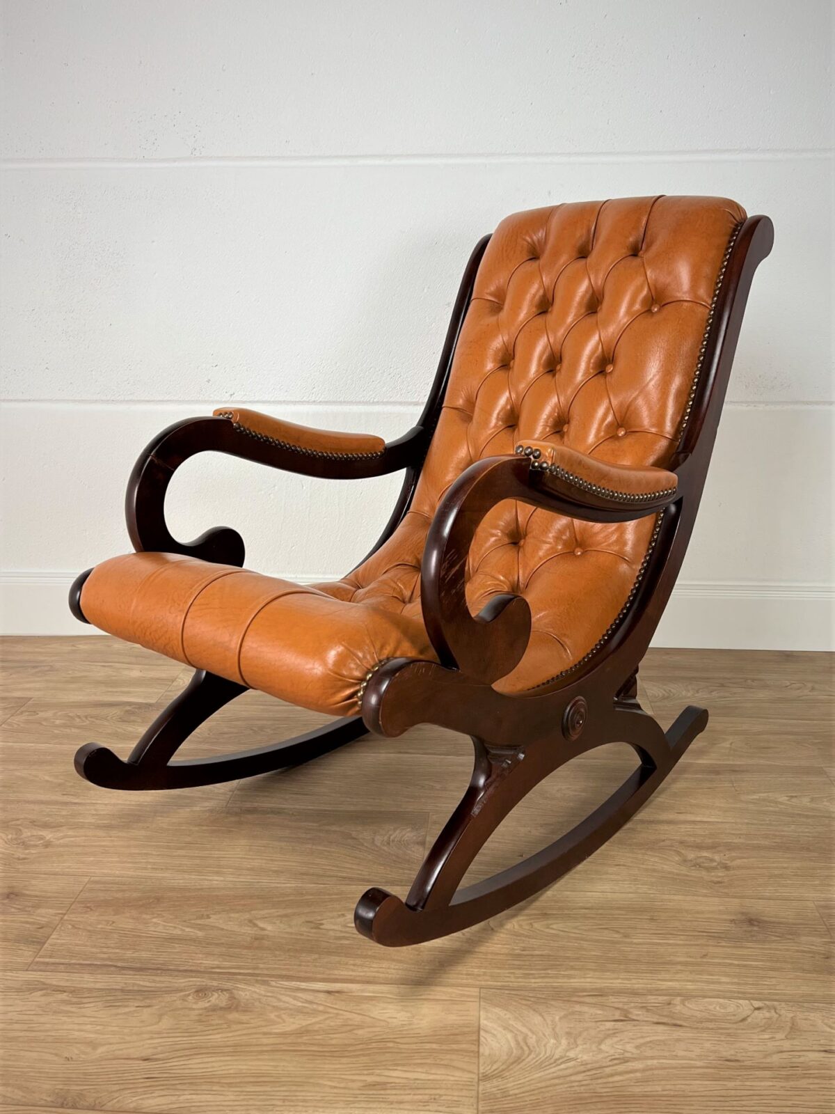 Chesterfield Ledersessel Vintage Schaukelstuhl Period Rocker Chesterfield Ledersessel Vintage Schaukelstuhl Period Rocker