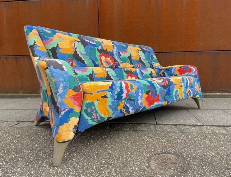 Vintage Möbel, Couch, Kommode, Hocker, Sessel, Sofa, Chesterfield, Chippendale, DeSede Sitzmöbel, Interior, Antik, Barock, Garnitur, Leder, Englische Möbel, Kolonialstil, Vintage, Design, Clubsessel, Wandbild, Portrait, Sekretär, Esstisch, Tisch, Holztisch, Marmortisch, shop, dress, clothes, online shop, boho, space-age, Machalke, KOINOR, De Sede, Lammhults Vintage Möbel, Couch, Kommode, Hocker, Sessel, Sofa, Chesterfield, Chippendale, DeSede Sitzmöbel, Interior, Antik, Barock, Garnitur, Leder, Englische Möbel, Kolonialstil, Vintage, Design, Clubsessel, Wandbild, Portrait, Sekretär, Esstisch, Tisch, Holztisch, Marmortisch, shop, dress, clothes, online shop, boho, space-age, Machalke, KOINOR, De Sede, Lammhults