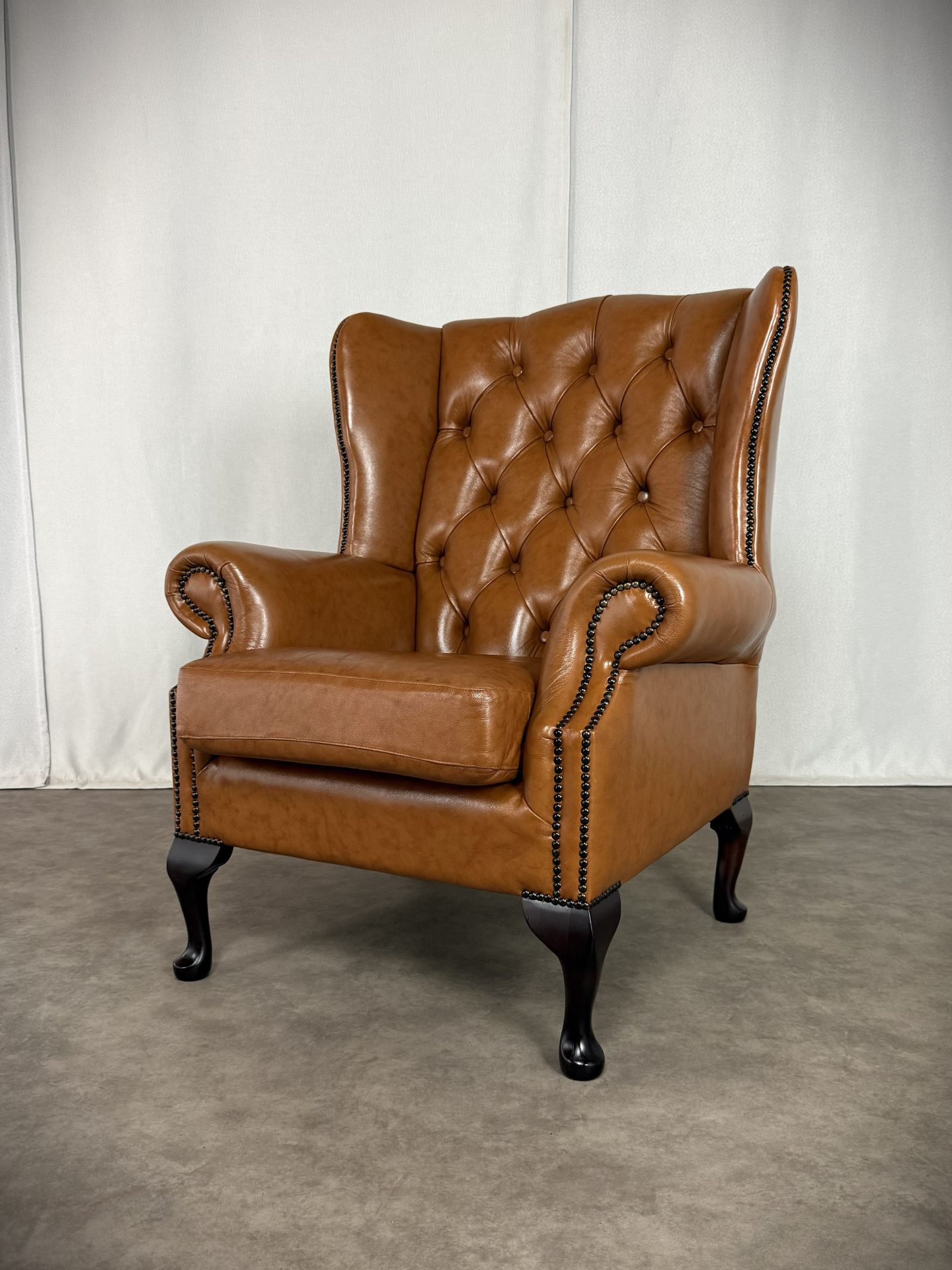 Vintage Möbel, Couch, Kommode, Hocker, Sessel, Sofa, Chesterfield, Chippendale, DeSede Sitzmöbel, Interior, Antik, Barock, Garnitur, Leder, Englische Möbel, Kolonialstil, Vintage, Design, Clubsessel, Wandbild, Portrait, Sekretär, Esstisch, Tisch, Holztisch, Marmortisch, shop, dress, clothes, online shop, boho, space-age, Machalke, KOINOR, De Sede, Lammhults, COR, Jori, LeoLux, Walter Knoll, Dauphin Vintage Möbel, Couch, Kommode, Hocker, Sessel, Sofa, Chesterfield, Chippendale, DeSede Sitzmöbel, Interior, Antik, Barock, Garnitur, Leder, Englische Möbel, Kolonialstil, Vintage, Design, Clubsessel, Wandbild, Portrait, Sekretär, Esstisch, Tisch, Holztisch, Marmortisch, shop, dress, clothes, online shop, boho, space-age, Machalke, KOINOR, De Sede, Lammhults, COR, Jori, LeoLux, Walter Knoll, Dauphin